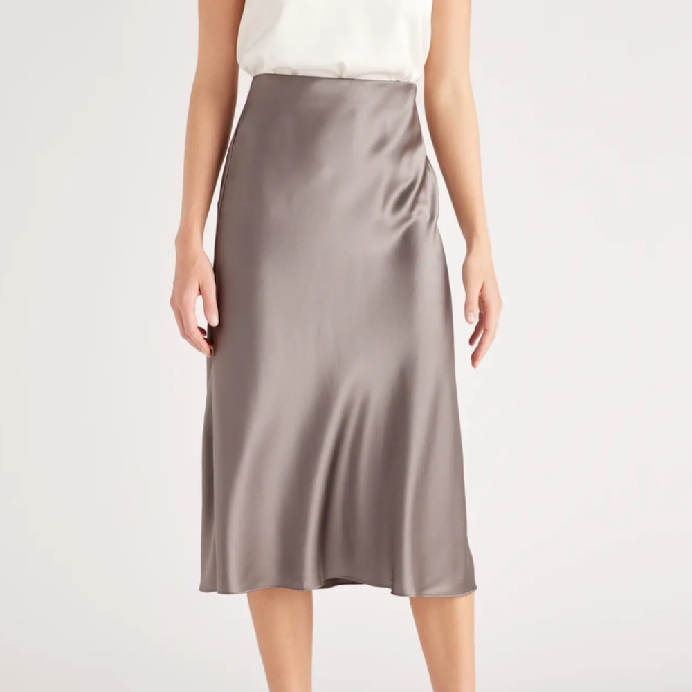 NWOT Quince Washable Silk Midi Skirt in Grey, Small